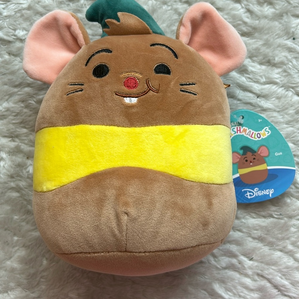 Brand new Gus-Gus squishmallow